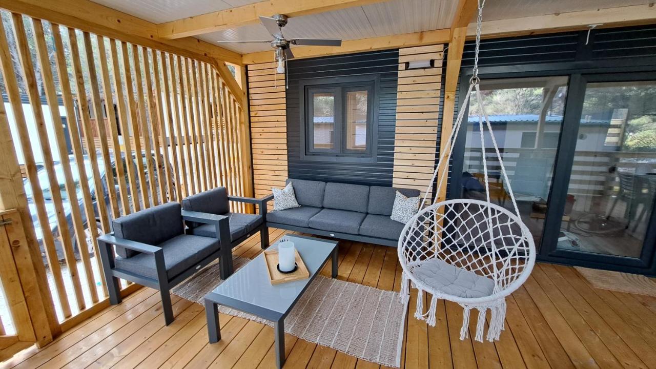 Premium Mobile Home Maslina - Oaza Mira Drage Exterior photo